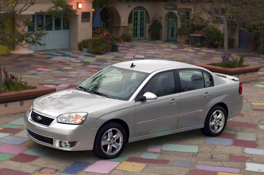  Chevrolet Malibu 2004 года  (фото 20 из 72)